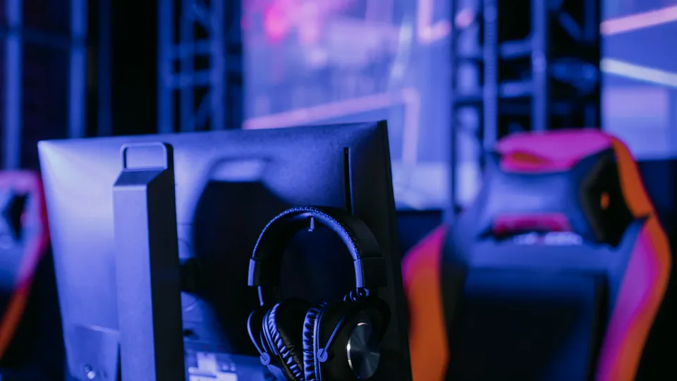 Perangkat gaming esports